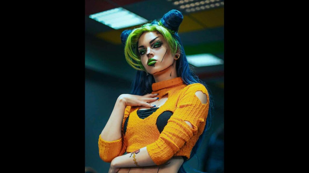 Le cosplay de JoJo donne vie aux mâchoires d anime et aux packs de six