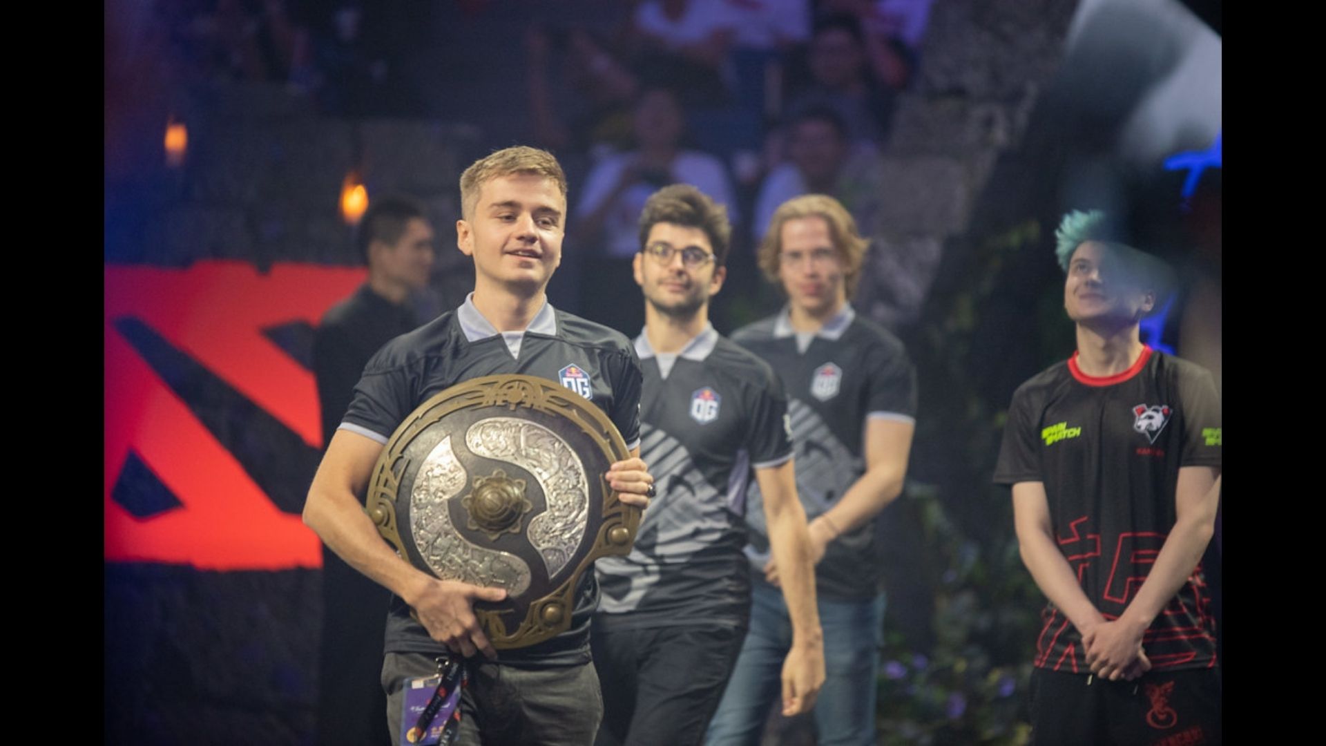 5 unique esports trophies you never knew existed | ONE Esports