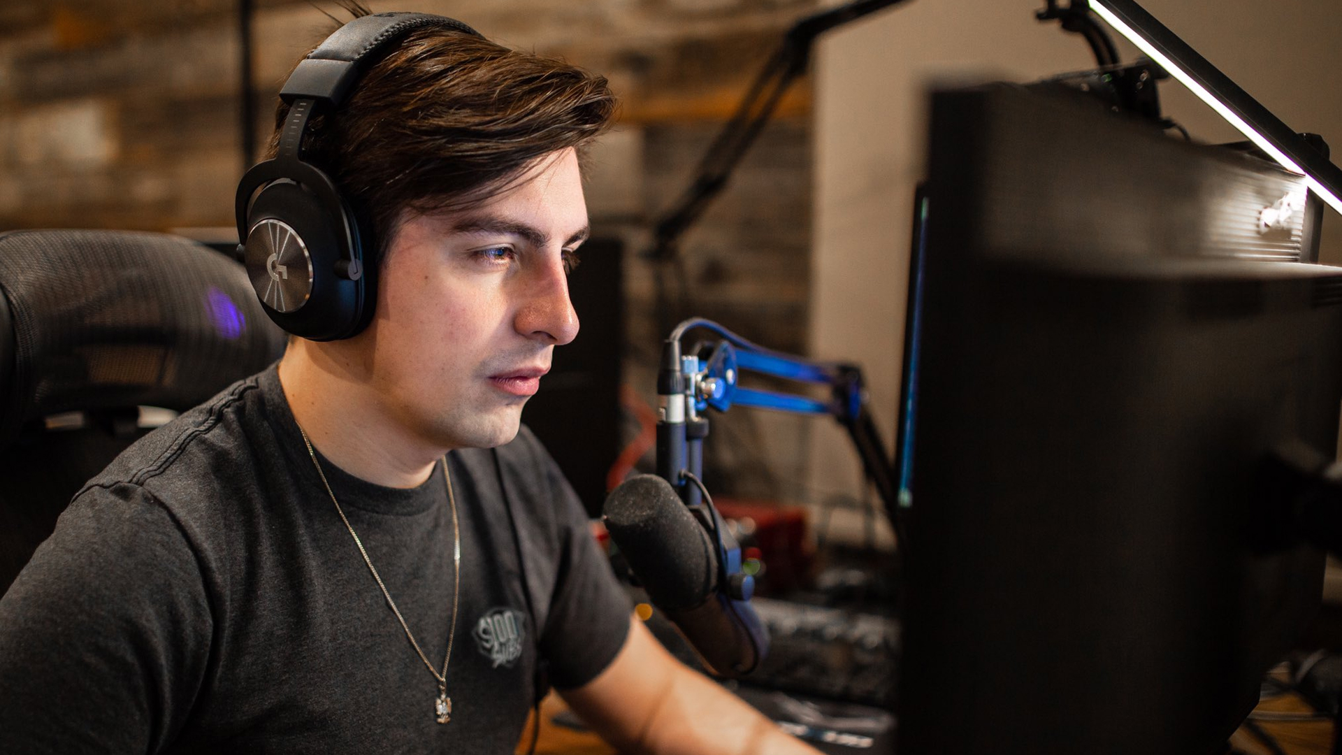 shroud headset