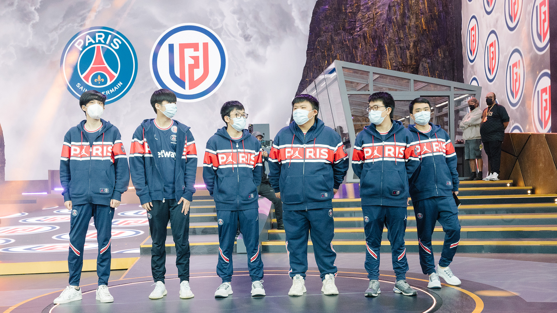 PSG.LGD's Dota 2 team will stay together for 2022 DPC season after TI10 run  | ONE Esports