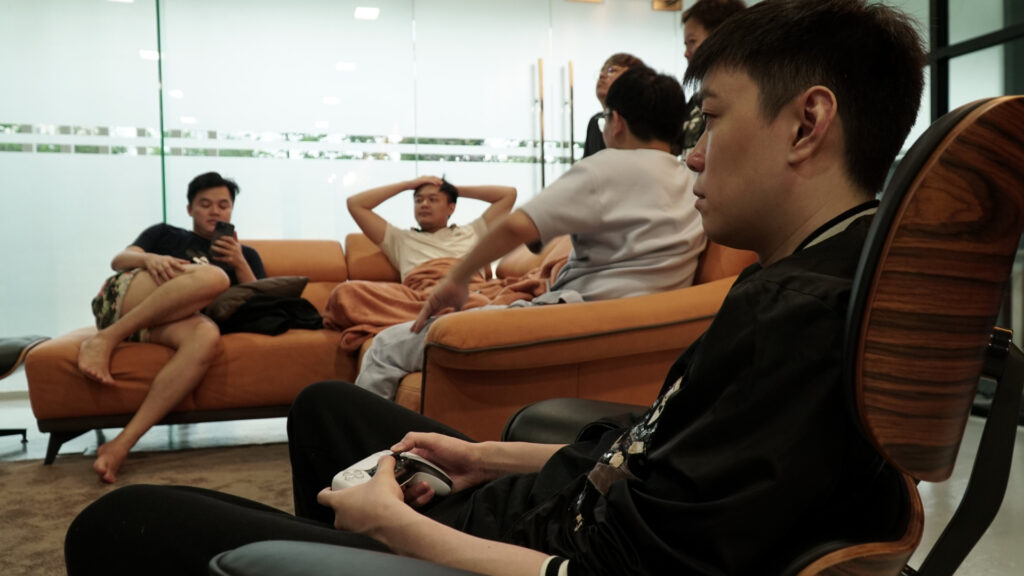 Team SMG and Kpiii part ways after six months
