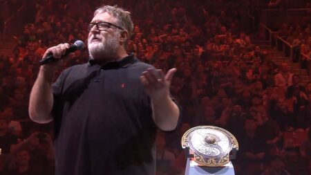 Gabe Newell at TI5