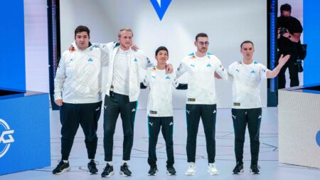 Cloud9 Zven with his teammates on first day of Worlds 2021 Play-In Stage