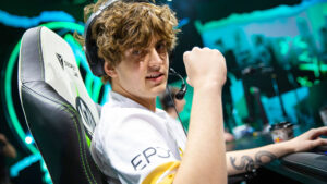 MAD Lions Carzzy highly recommends watching these anime series MAD Lions Carzzy at MSI 2021.