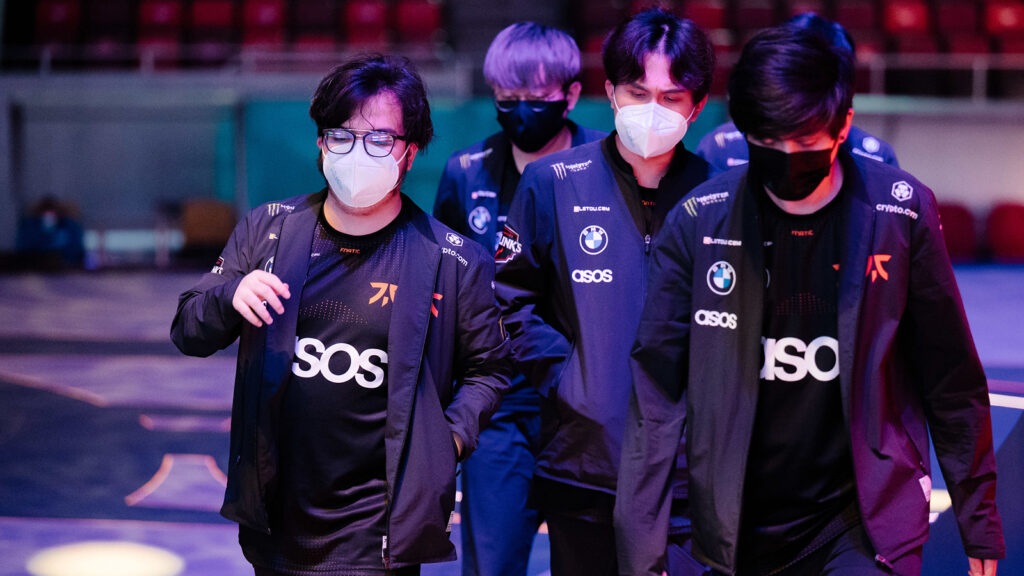 Fnatic's Dota 2 team at The International 10 (TI10)