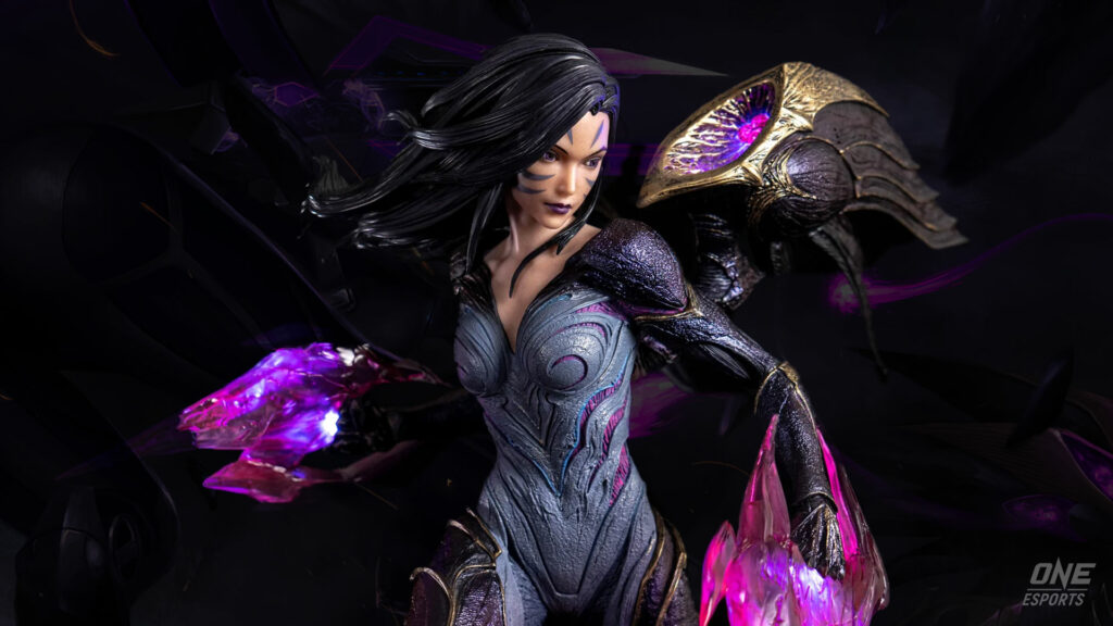 This Kai'Sa Ultimate Statue is the best merch Riot Games has ever made ONE Esports