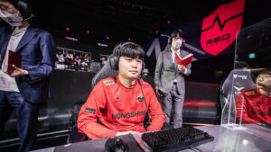 Faker's contract expires today, reportedly considering LCS