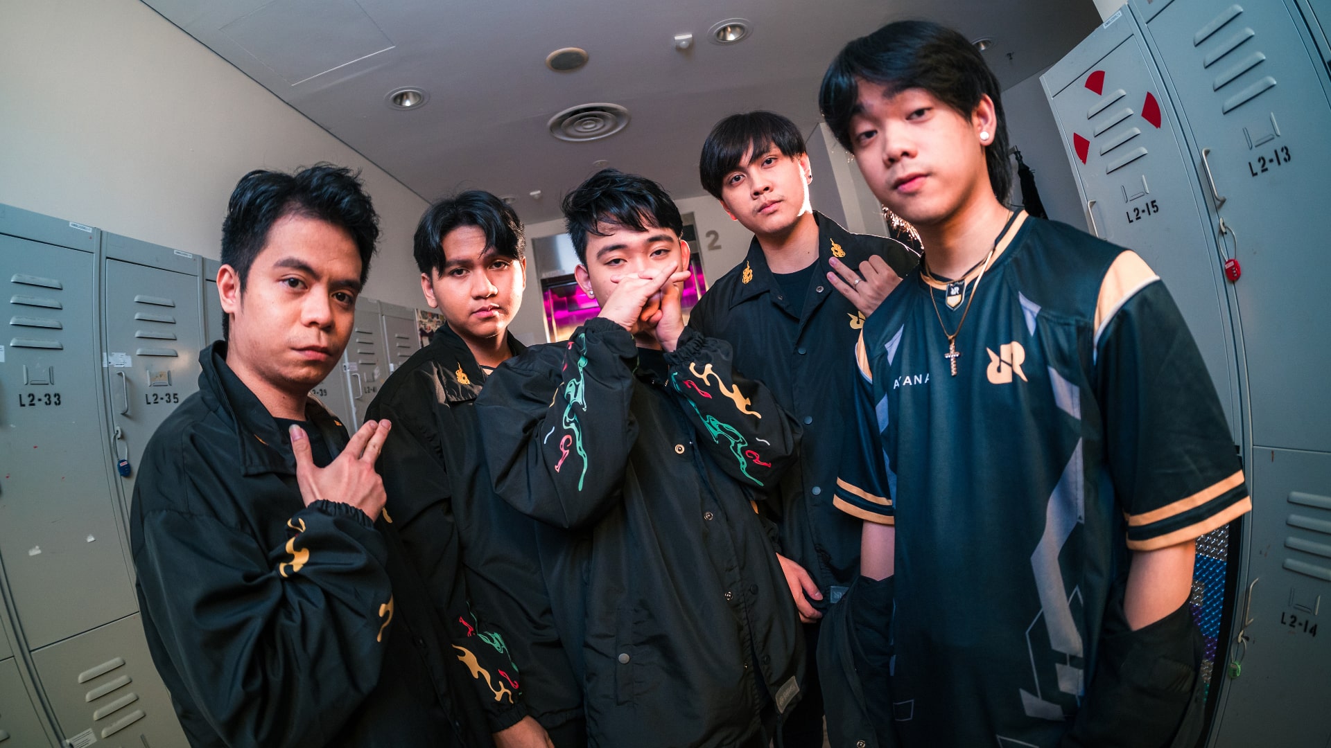 Check it out, yo! RRQ beatboxes their way to victory at Wild Rift Icons ...