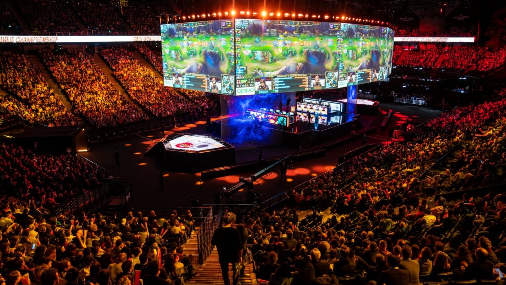 Where to watch the LoL Worlds 2022 Finals