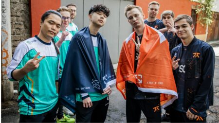 Worlds 2022 Group Stage hopefuls Evil Geniuses and Fnatic