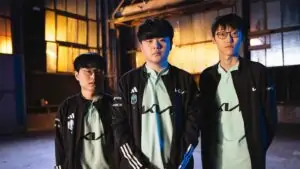 DWG KIA players ShowMaker, Canyon, and Nuguri at Worlds 2022