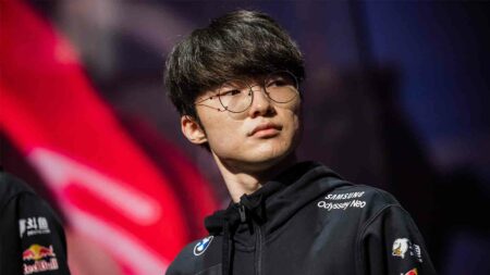 T1 Faker at the Worlds 2022 finals on stage