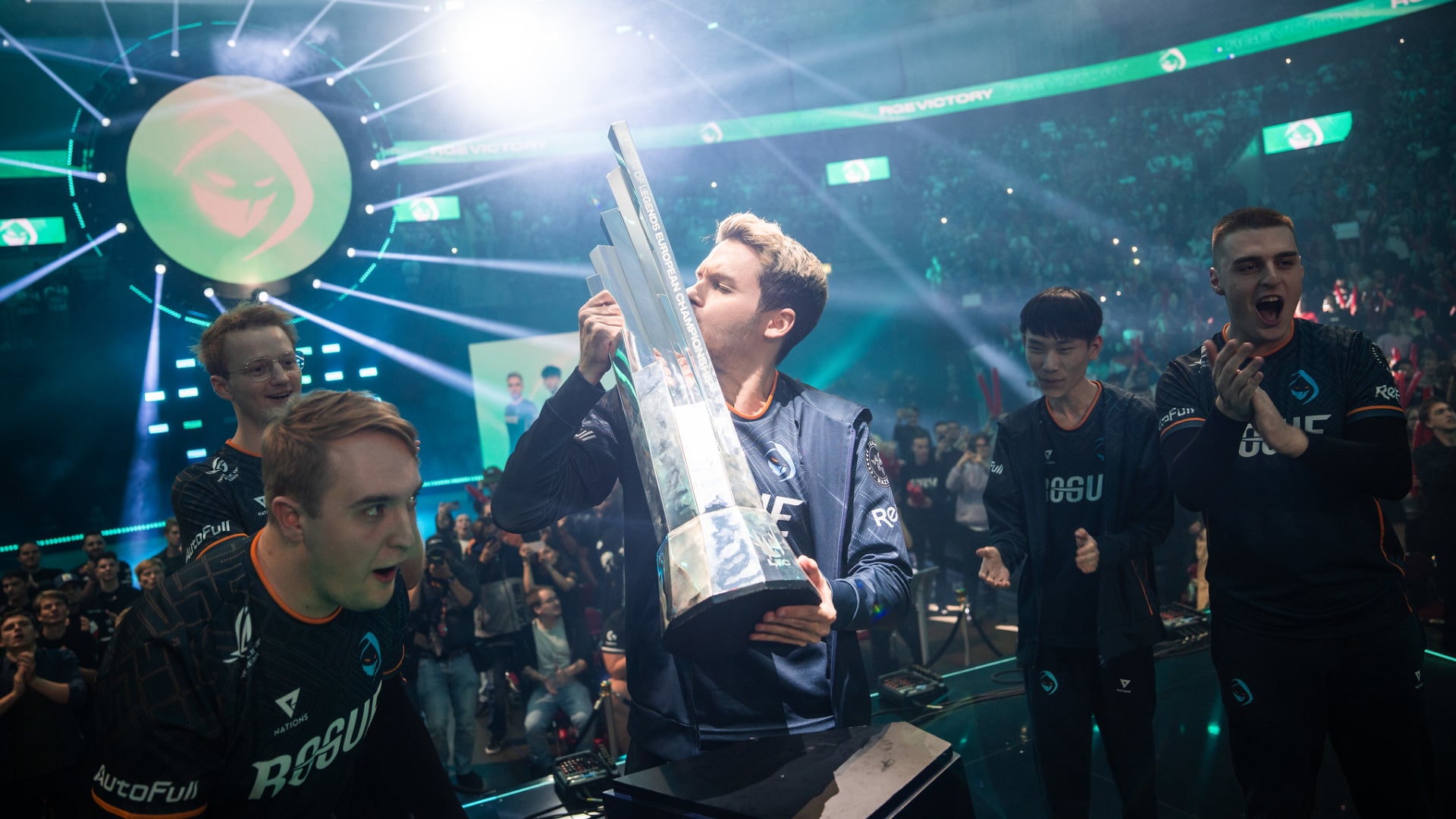 League of Legends EMEA Championship will have 3 splits | ONE Esports