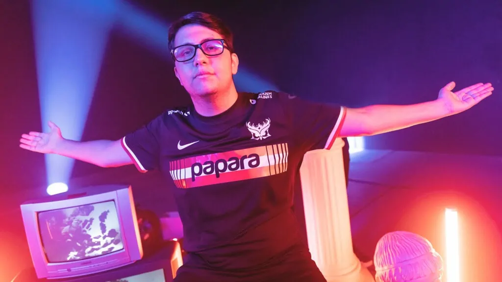 Giants hacks Riot’s VCT database in 2023 VALORANT roster reveal video