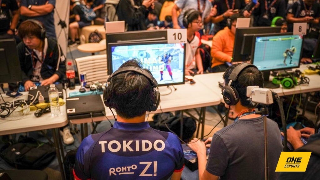 Evo 2022 // Street Fighter V // UYU Oil King vs RHOTO Z! Tokido // Losers  Quarter Final