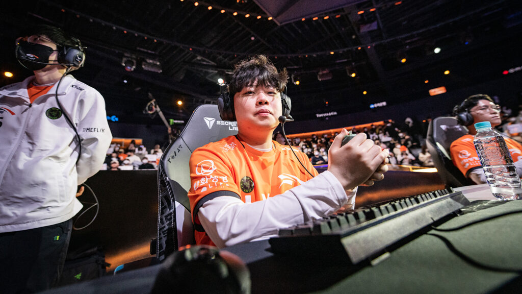 League of Legends Hanwha Life Esports Clid Smiles para LCK Camera Spring 2023