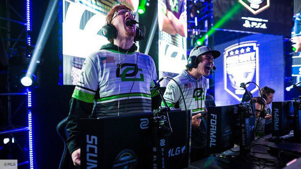 OpTic Scump y FormaL celebran en el escenario del evento MLG CWL