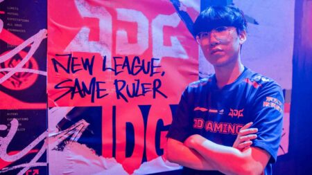 JD Gaming Ruler at the MSI 2023 finals with graffiti that reads "New league, same Ruler"