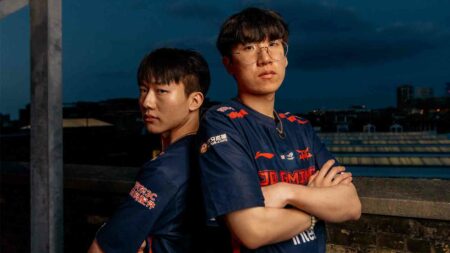 JD Gaming Missing and Ruler crossing arms in MSI 2023 feature photoshoot