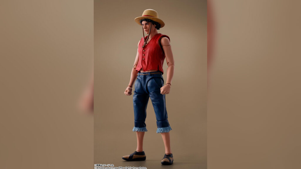 TAMASHII NACIONES - Una Serie de Netflix: One Piece - Monkey D. Luffy, Bandai Spirits Figura SHFiguartsDel drama de acción real de Netflix transmitido a nivel mundial "Una serie de Netflix: UNA PIEZA," ¡MONKEY D.LUFFY se une a SHFiguarts!  El coloreado digital y la escultura expresiva capturan la apariencia del héroe, mientras que numerosas opciones dinámicas y poses te permiten recrear tus escenas favoritas.[Set Contents] Cuerpo principal, una raya de cabello opcional, cara opcional, dos manos izquierdas y tres derechas opcionales.  Sólo los productos que llevan la etiqueta oficial de Bandai Namco han sido probados exhaustivamente para garantizar su seguridad y cumplen con todas las normas de seguridad de productos de consumo de América del Norte y dan derecho al comprador a recibir asistencia técnica del producto.