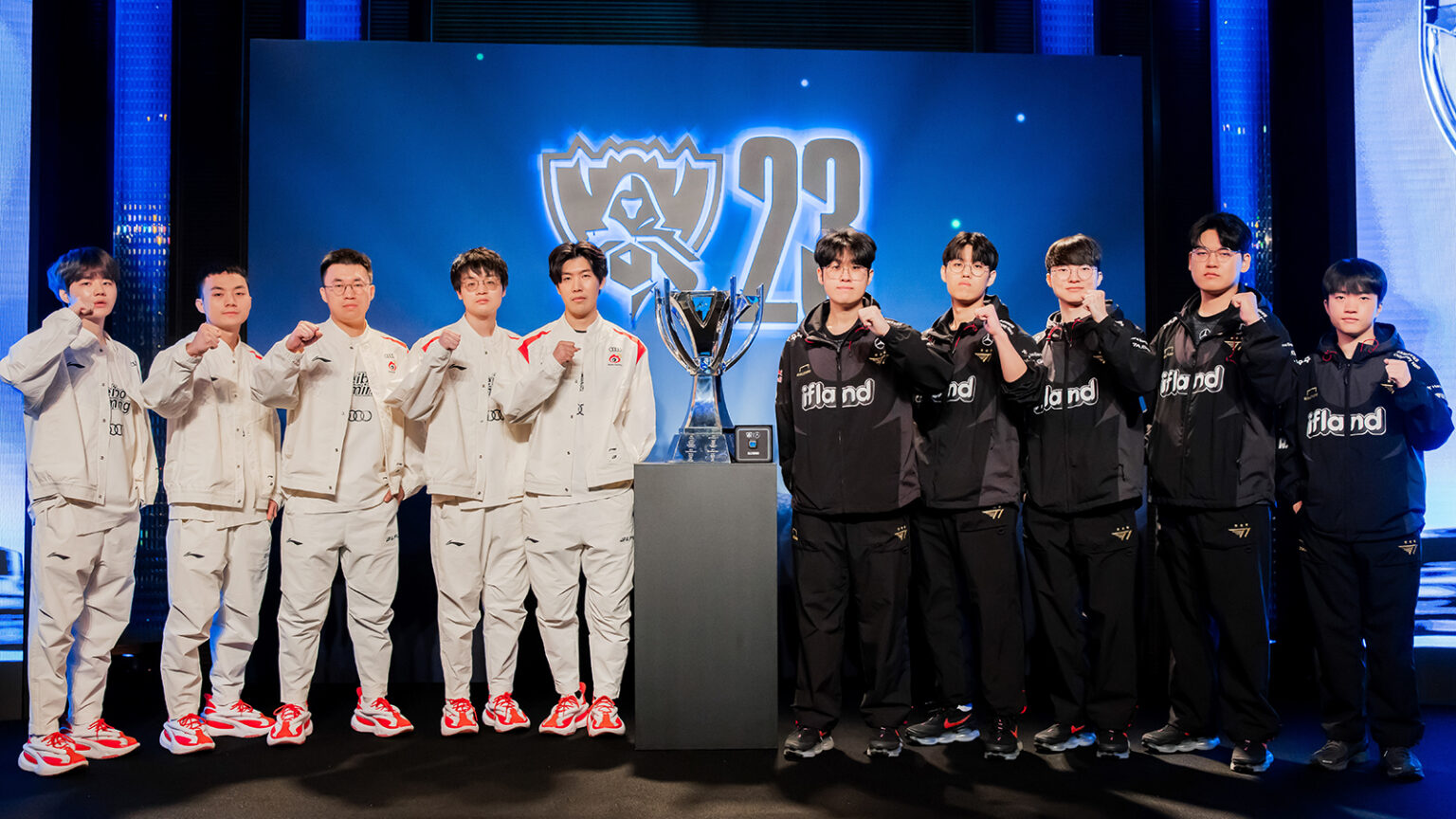 LeagueOfLegends 2023 Worlds Finals Media Day T1 And WBG Trophy 1536x864 