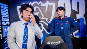 Coach Yoon "Homme" Sung-young (L) and Seo "Kanavi" Jin-hyeok of JD Gaming backstage at the League of Legends World Championship 2023 Knockout Stage on November 4, 2023 in Busan, South Korea