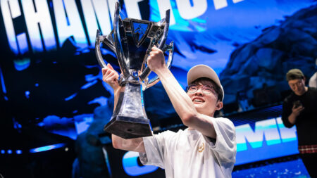 Lee "Faker" Sang-hyeok of T1 on stage poses with trophy after victory at League of Legends World Championship 2023 Finals at Gocheok Sky Dome on November 19, 2023 in Seoul, South Korea.