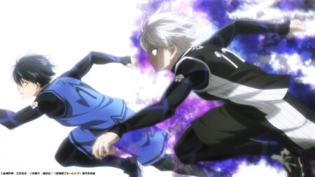 Blue Lock main characters shown going up against each other with Team Z's Yoichi Isago racing to the football against an awakened Seichiro Nagi from Team V