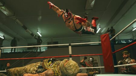 Rey Mysterio operator slamming onto "Trophy King" Enigma inside a wrestling ring in Modern Warfare 3