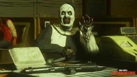 Art the Clown operator skin with a knife and gun in Modern Warfare 3 and Warzone