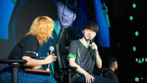 Faker answering a question on livestream during Razer 10th anniversary celebration of his partnership