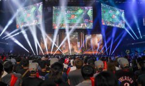MSI 2019 day 3 sees fans hyped for a great NA-EU finals (pictures)