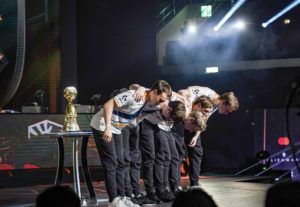 MSI 2019 day 3 sees fans hyped for a great NA-EU finals (pictures)