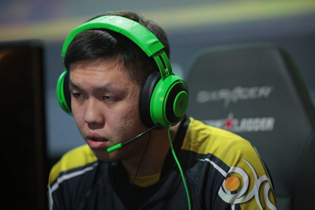 ICYMI: Dota 2 roster shuffles, Apex Legends has a new backstory, and more