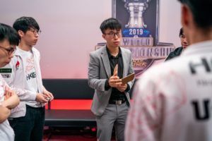 What to expect when you become an esports pro, by Chawy