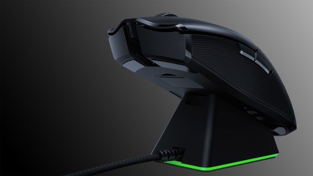 Review: The Razer Viper Ultimate packs a 70-hour wireless punch