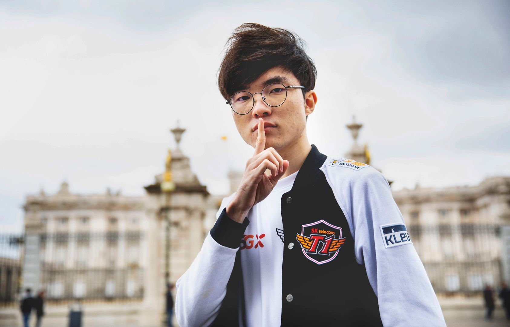LCK on X: Faker has locked in Veigar, his 72nd unique champion pick in the  #LCK!  / X