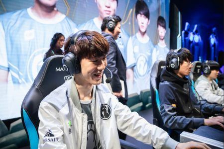 Invictus Gaming top laner TheShy at Worlds 2018
