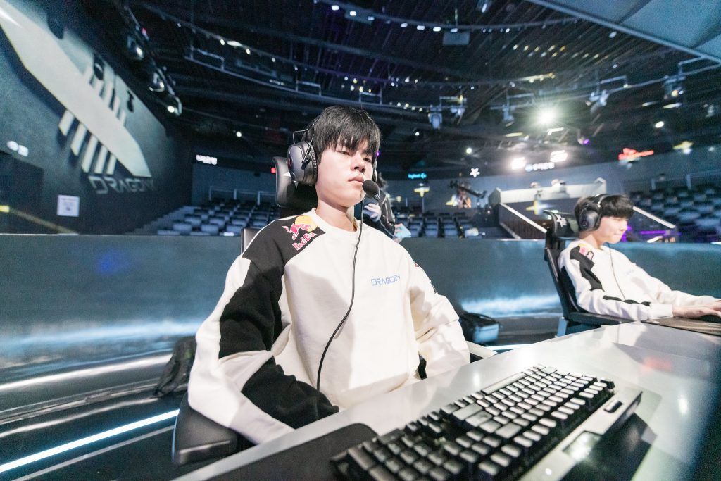 DragonX Deft: 'I wish I could go to Japan to see anime scenes in real life'