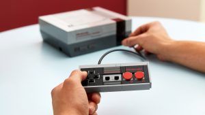 Hand-crank a level of Super Mario Bros. on Lego's new 2,646-piece NES kit