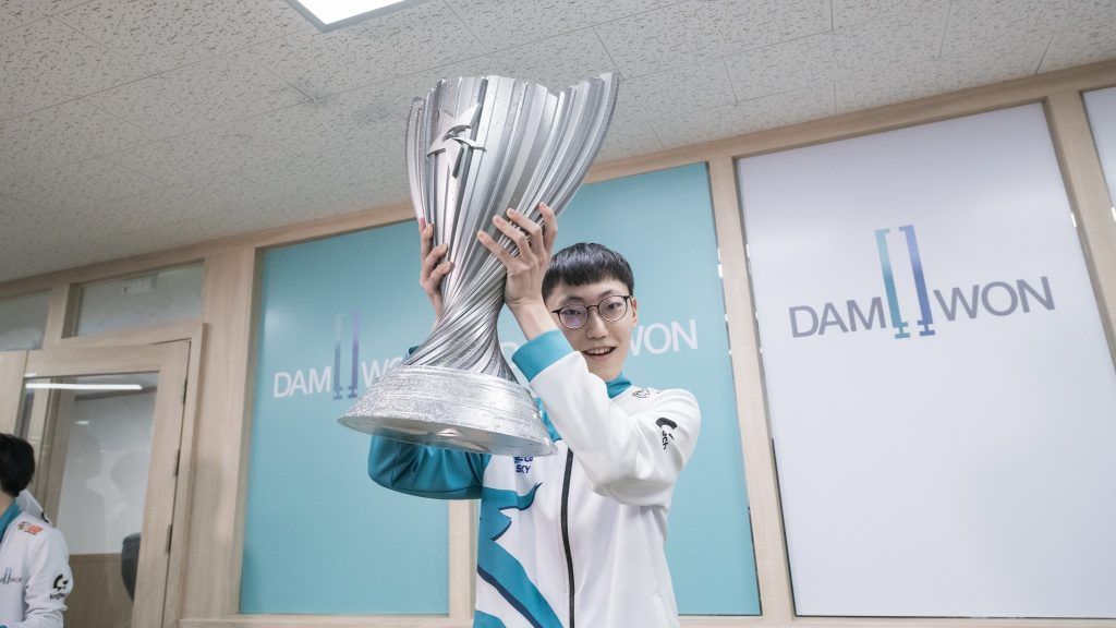 DAMWON Gaming 明星 Nuguri 在贏得 LCK 決賽一天后肺部塌陷