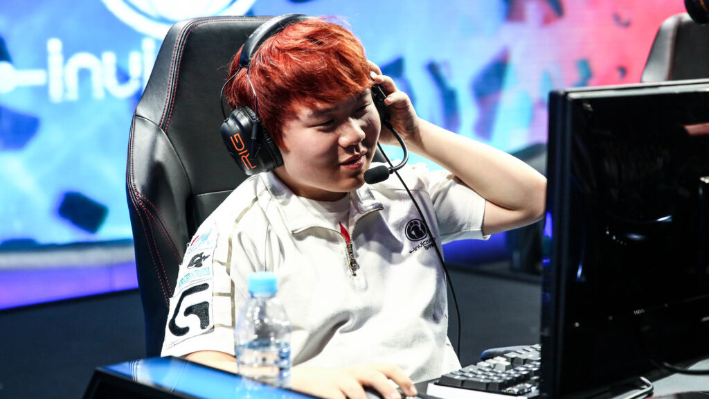 Invictus Gaming mid laner Rookie at the 2015 World Championship group stage
