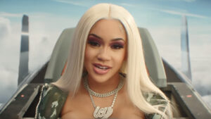 Screenshot of Saweetie in Call of Duty Warzone Season 3 trailer