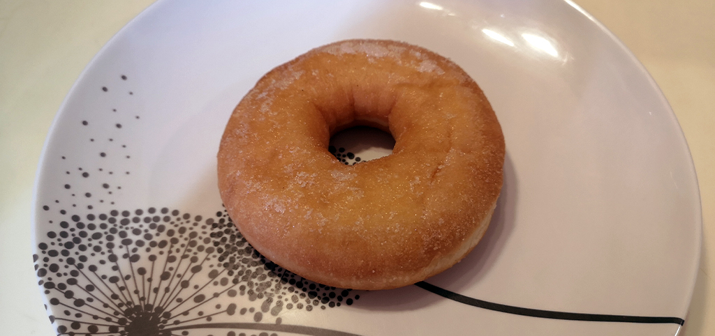 Donuts make a fantastic snack while watching esports