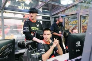 Virtus.pro Illias, DM, and GPK at TI10.