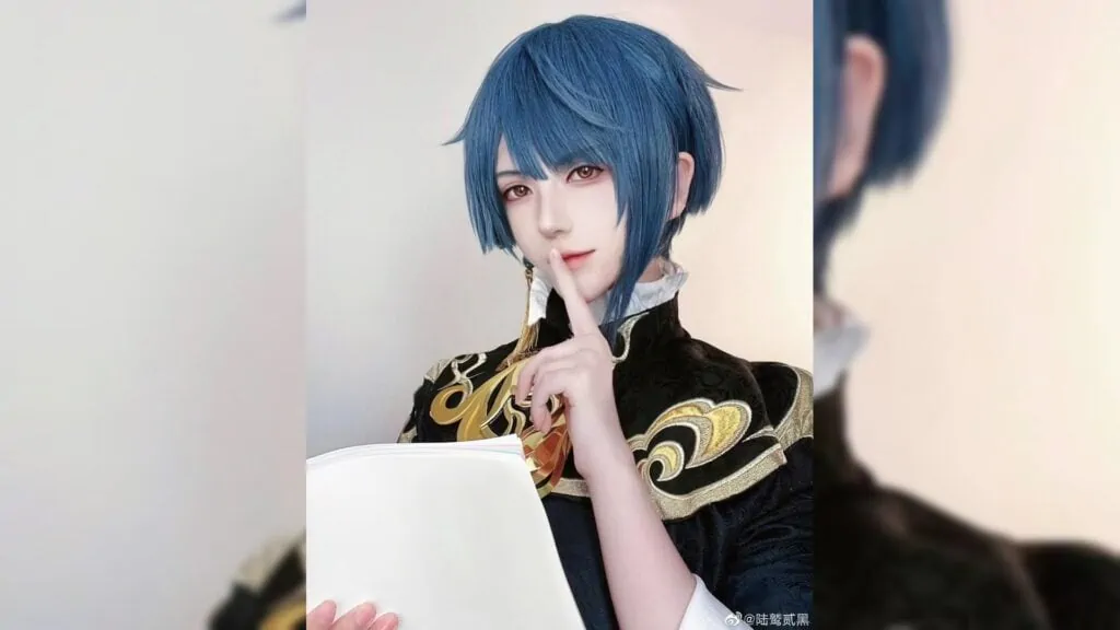 Xingqiu cosplay by Lujiuerhei from Genshin Impact
