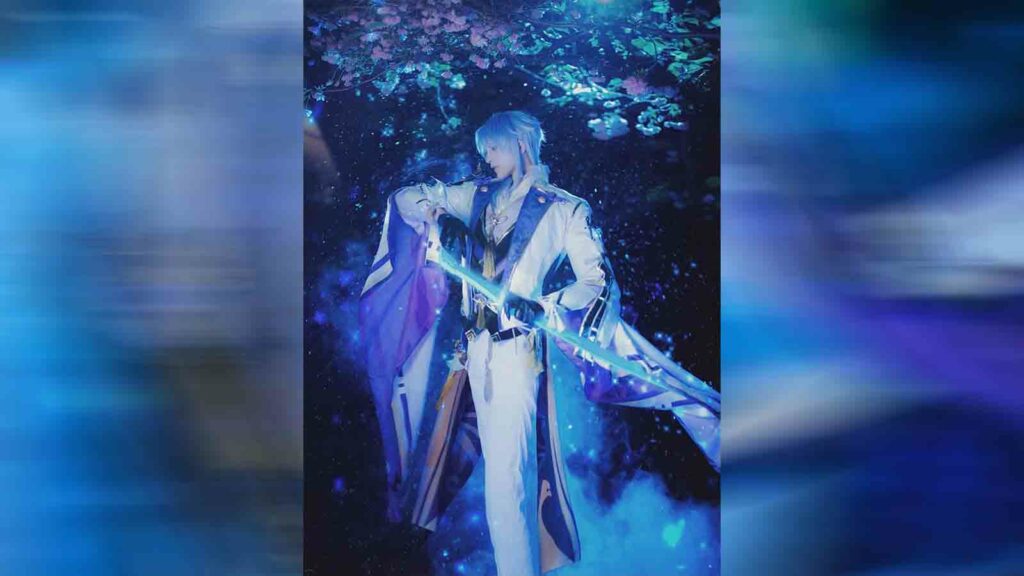 willson618's Kamisato Ayato cosplay photoshoot in forst with signature sword Haran Geppaku Futsu