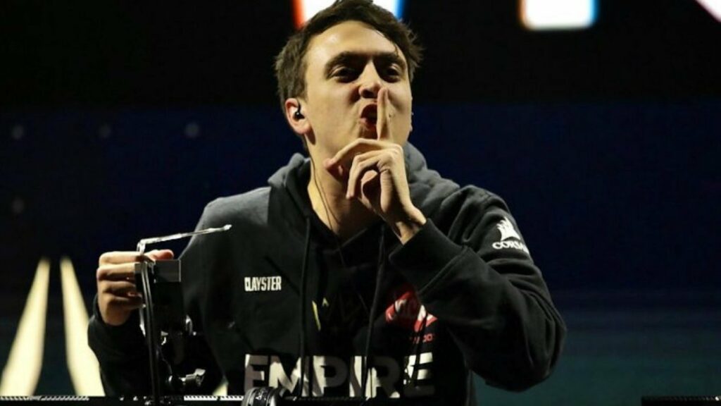 Call of Duty's Clayster quiets the crowd