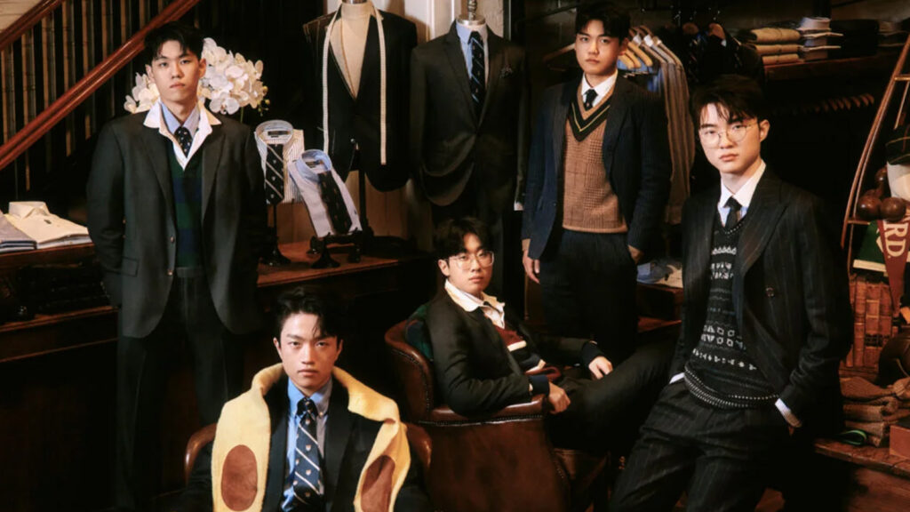 T1 players Faker, Zeus, Oner, Keria, Gumayusi for GQ Korea