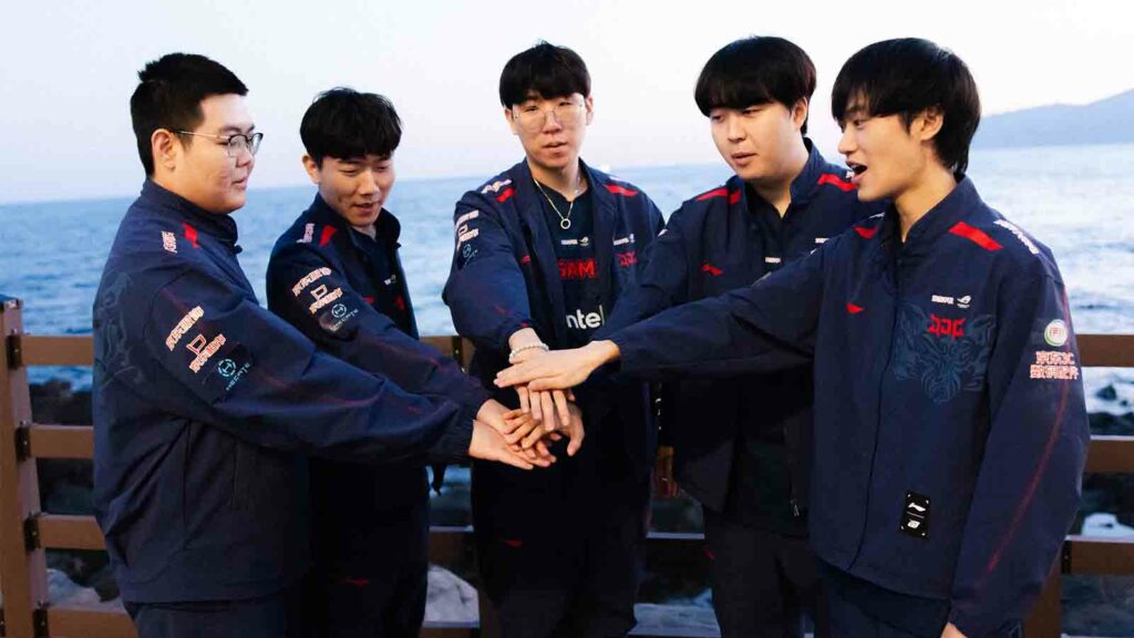 JD Gaming at the League of Legends World Championship 2023 Knockout Features Day on October 31, 2023 in Busan, South Korea